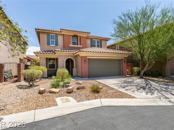 10006 Dancing Lasso Court, Las Vegas, NV 89178