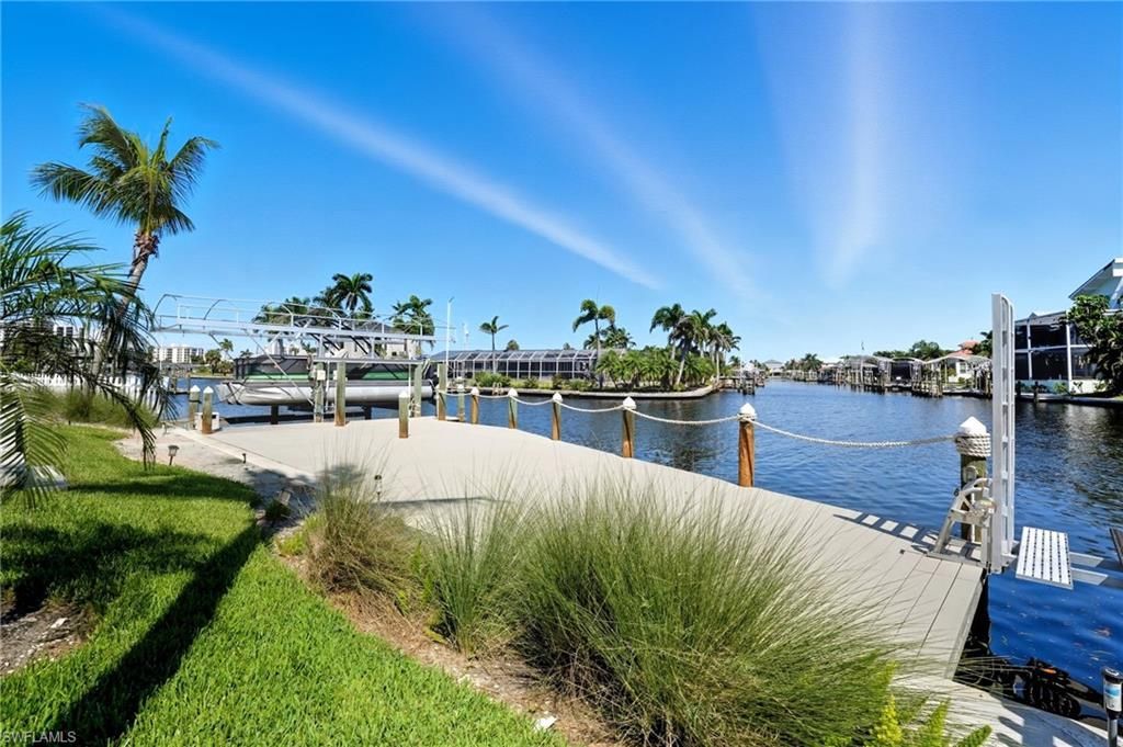 35 Fairview Blvd , Fort Myers Beach, FL 33931 Photo