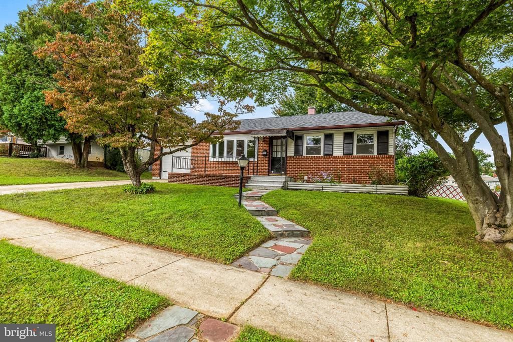 323 STONECASTLE AVENUE , REISTERSTOWN, MD 21136