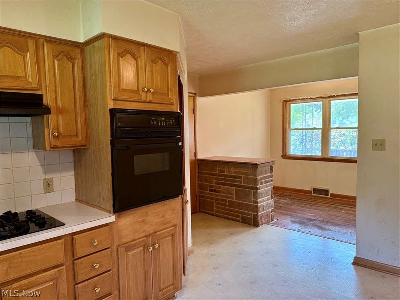 432 North Avenue, Tallmadge, OH 44278 Photo 9