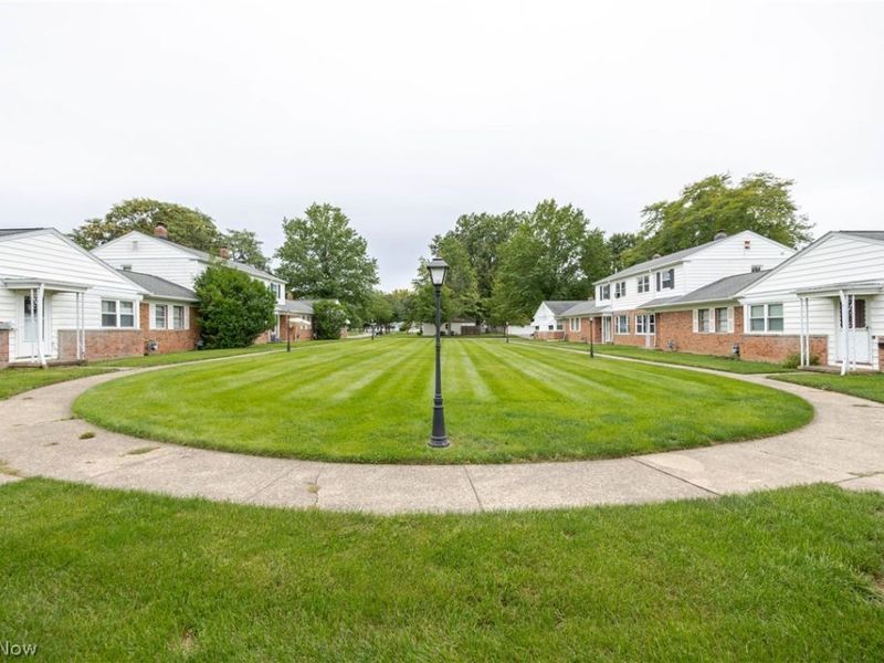 10366 Manorford Drive, Parma Heights, OH 44130 Photo 34