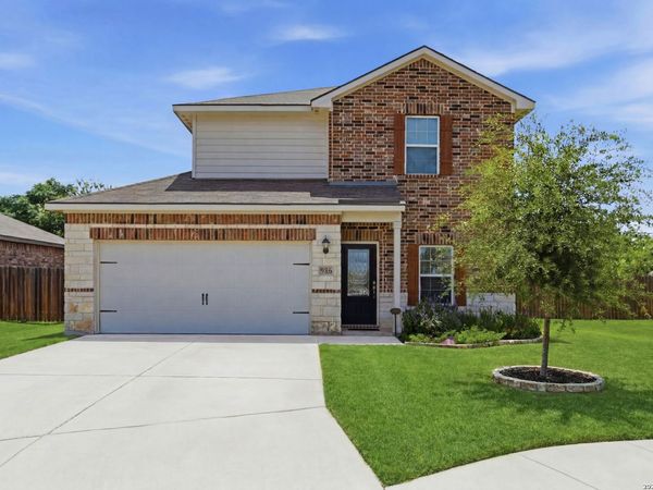 7806 Cactus Plum Dr, San Antonio, TX 78254