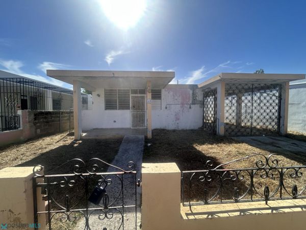 69 LA BAHIA, CALLE A, Guanica, PR 00653