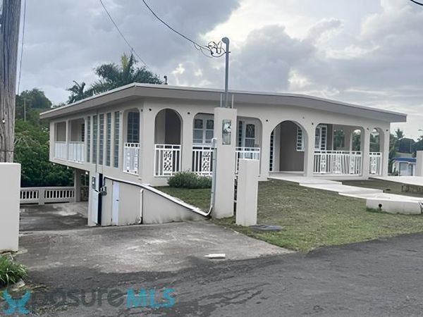 9929 CARR, Juncos, PR 00777