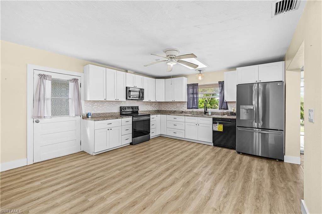 3269 Stringfellow Rd , Saint James City, FL 33956 Photo