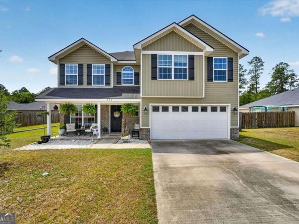 724 Waterlily Court, Hinesville, GA 31313