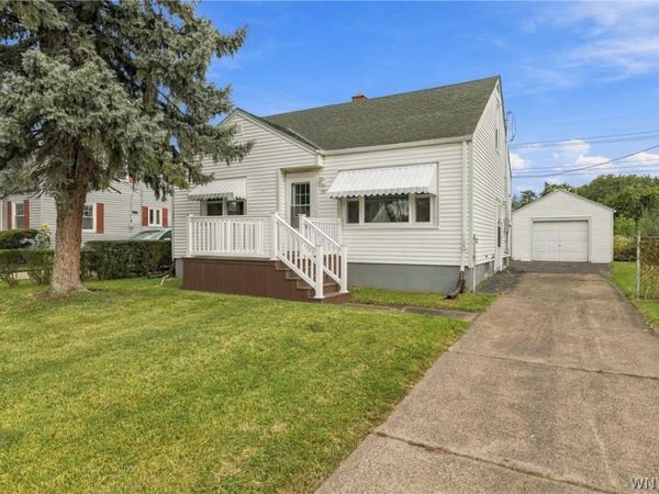 55 Waverly Avenue , Buffalo, NY 14217