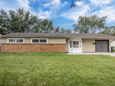 66 Fairview Drive , Depew, NY 14043