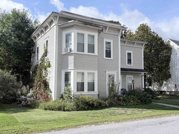202 Maple Street, Morristown, VT 05661