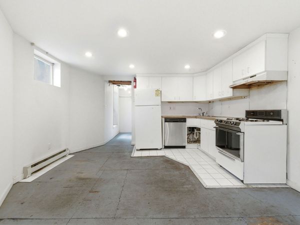 29-31 Washburn Ave, Unit 1B, Cambridge, MA 02140