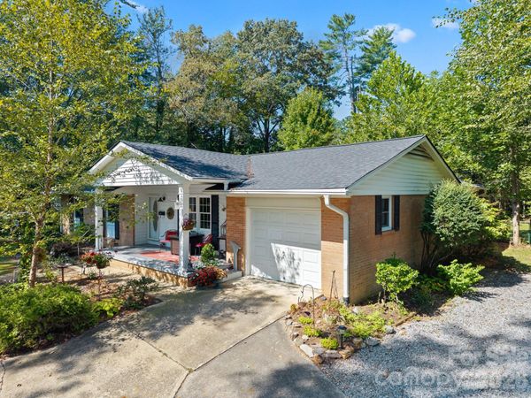 51 Parkview Drive, Brevard, NC 28712