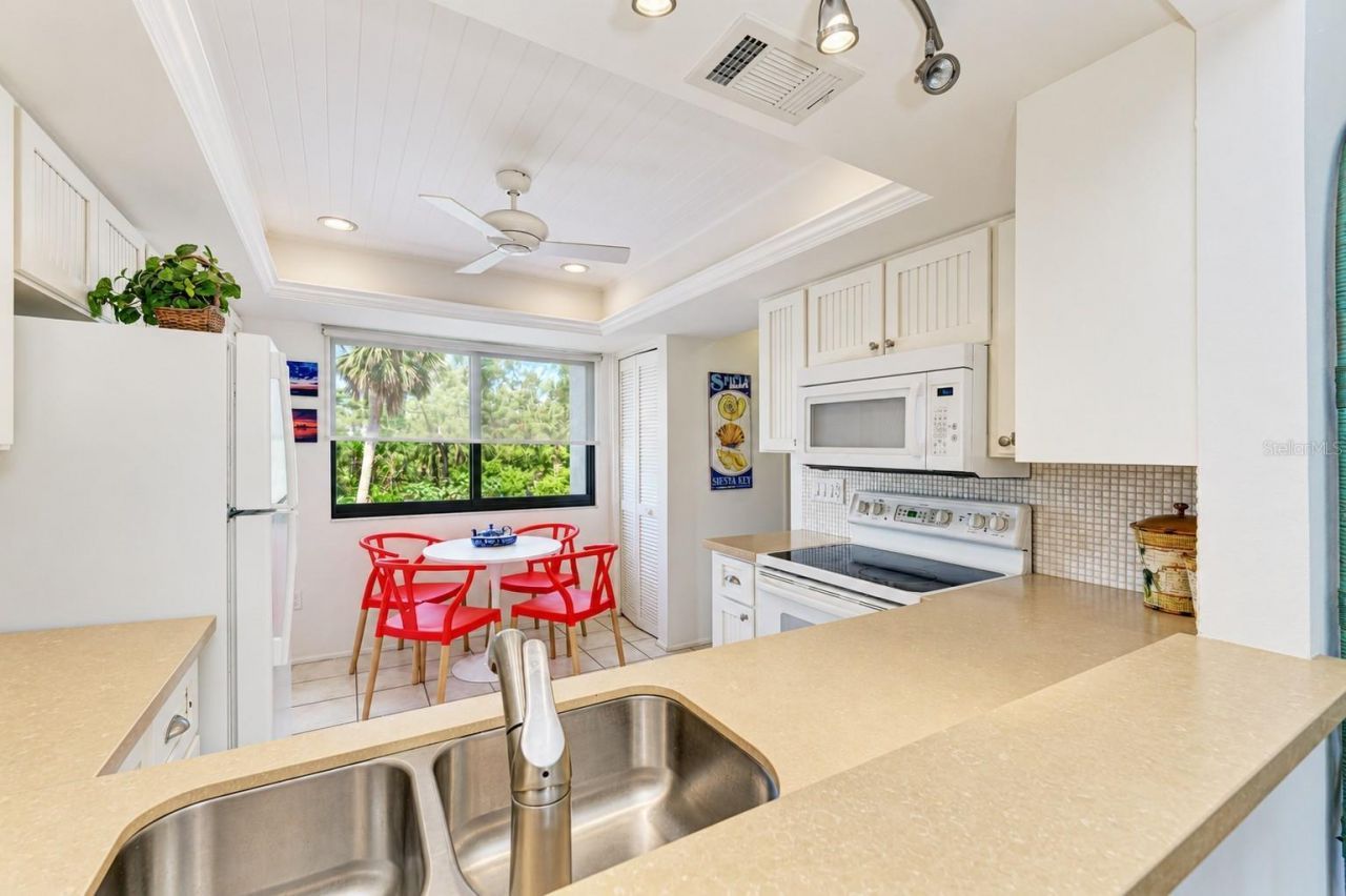 6840 Midnight Pass Road, Sarasota, FL 34242 Photo