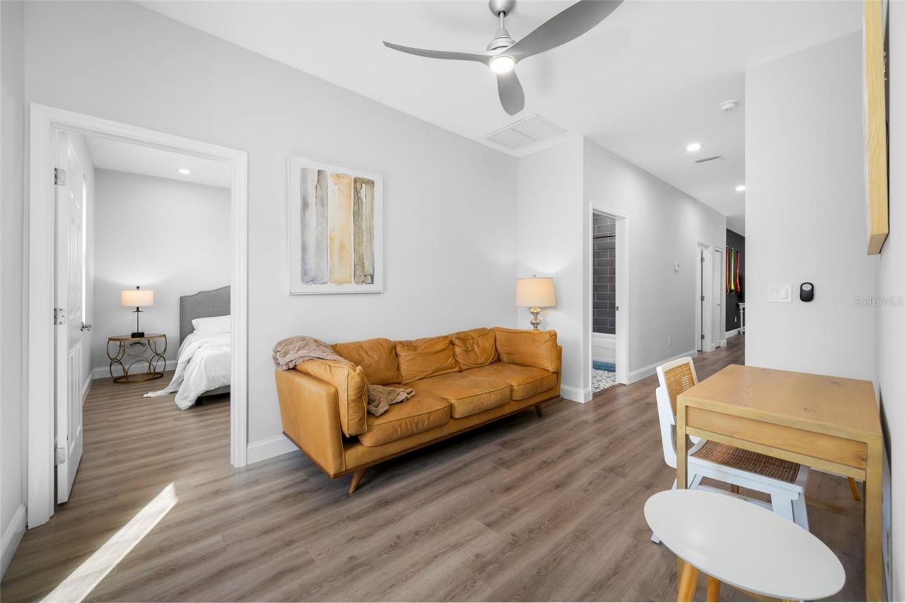2144 43rd Terrace N, Saint Petersburg, FL 33714 Photo