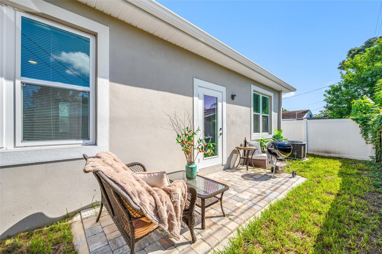 2144 43rd Terrace N, Saint Petersburg, FL 33714 Photo