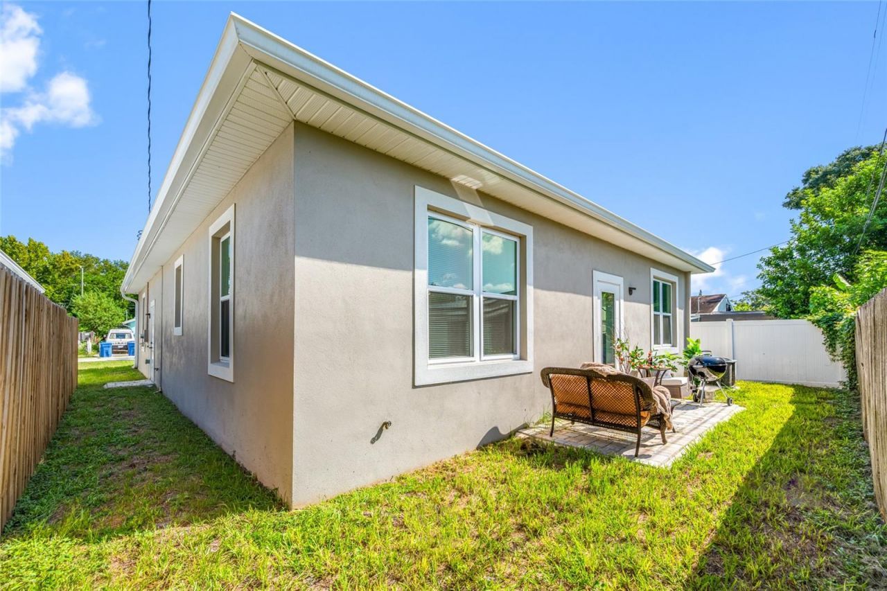 2144 43rd Terrace N, Saint Petersburg, FL 33714 Photo