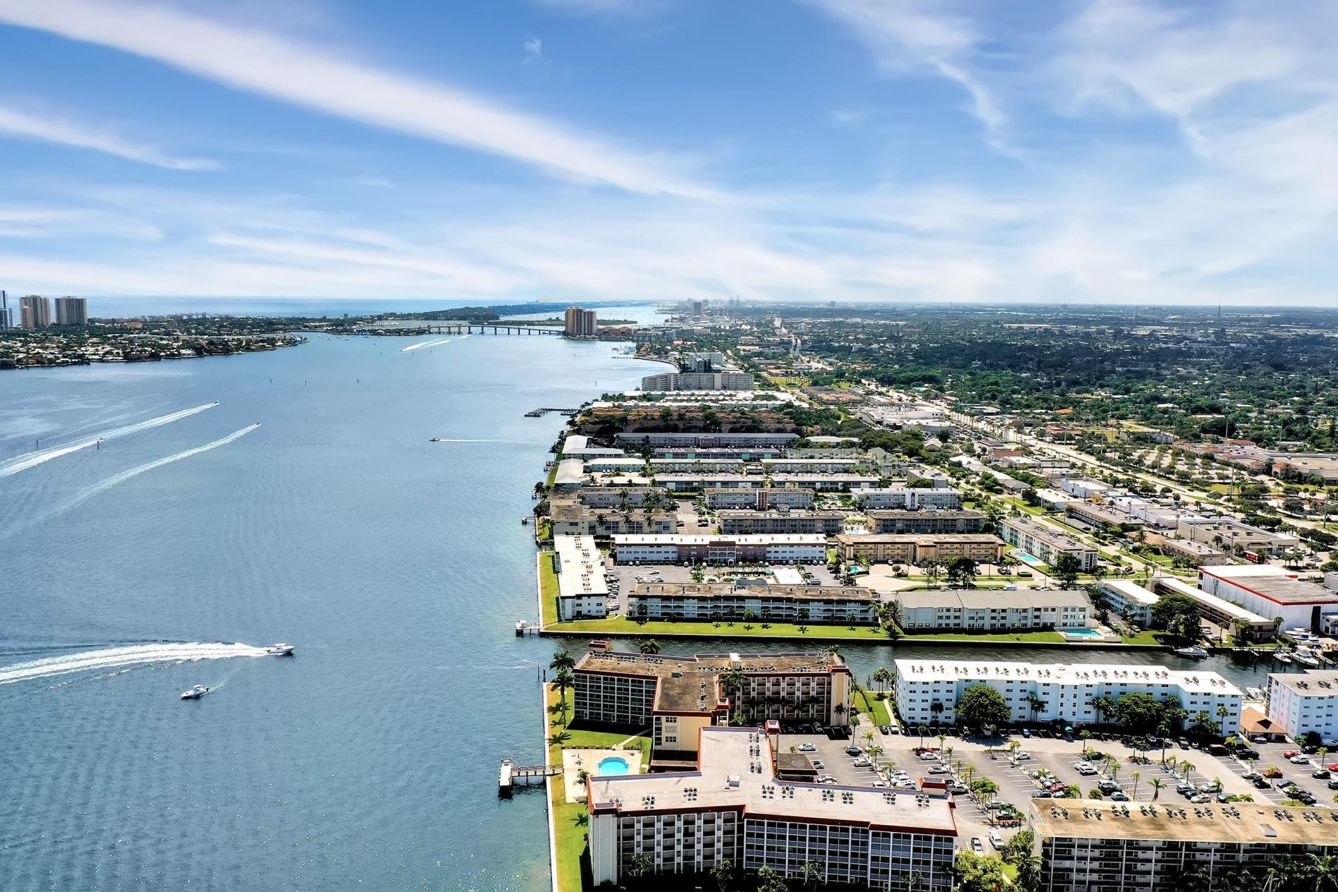 100 Paradise Harbour Boulevard, Unit 408, North Palm Beach, FL 33408 Photo