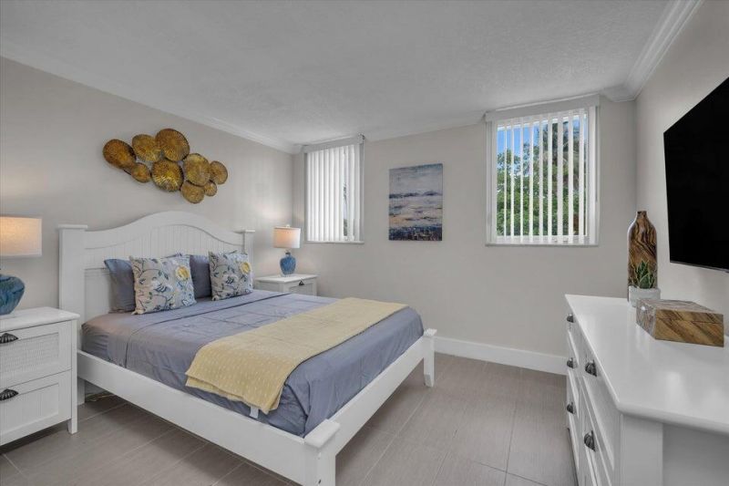 601 N Ocean Boulevard, Unit 202, Boca Raton, FL 33432 Photo