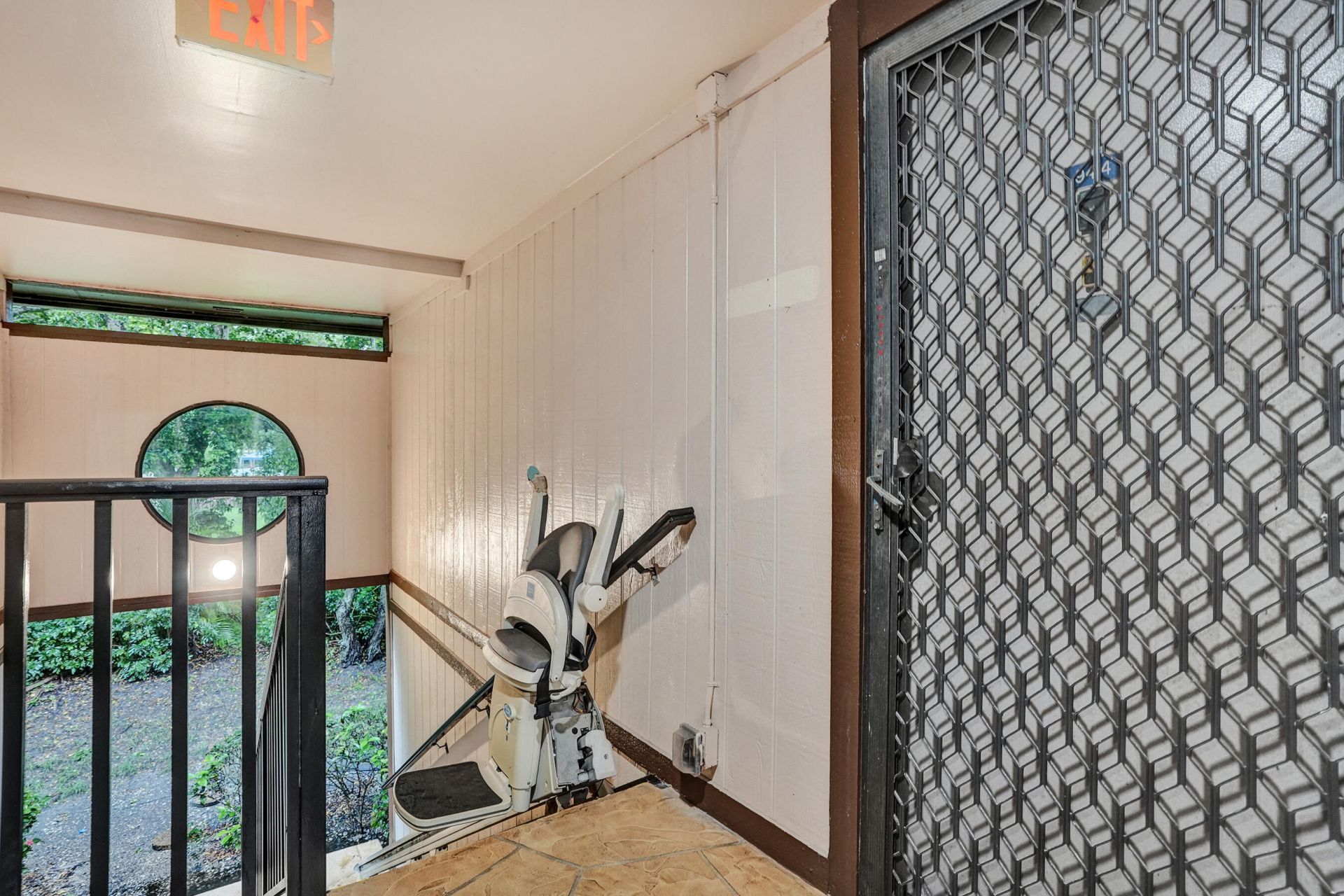 9414 S Belfort Circle, Unit 215, Tamarac, FL 33321 Photo