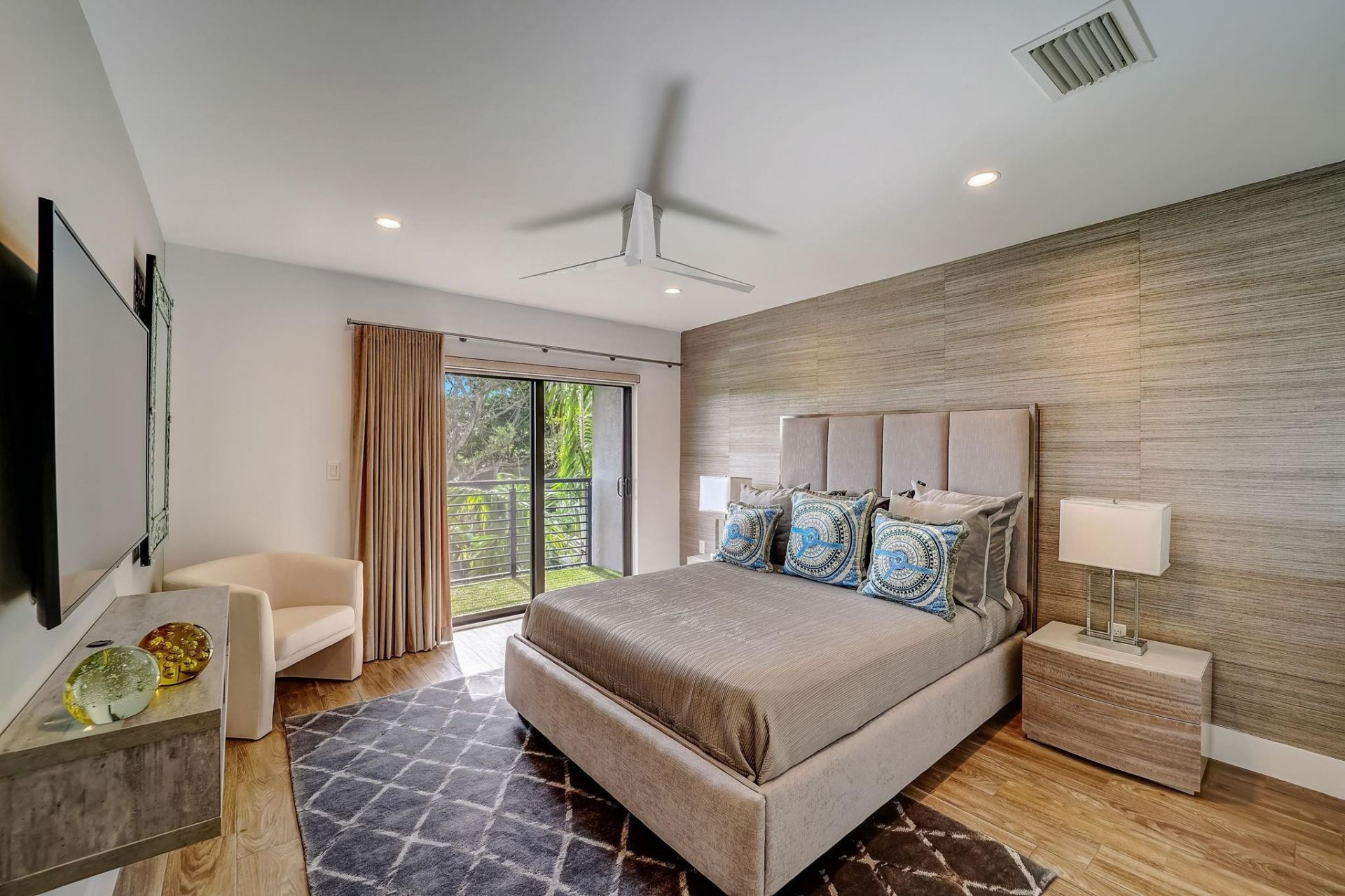 173 SE 1st Circle, Pompano Beach, FL 33060 Photo