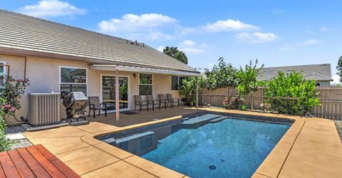 327 Manor Dr, Ione, CA 95640 Photo