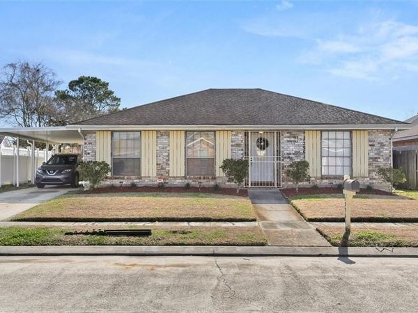 12961 PARLANGE Drive , New Orleans, LA 70128