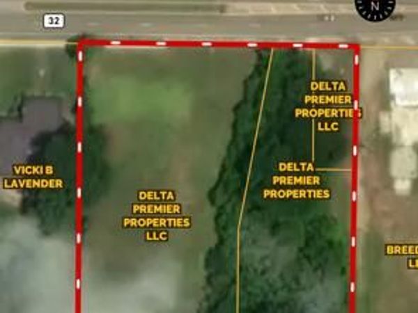 504 East Main, Charleston, MS 38921