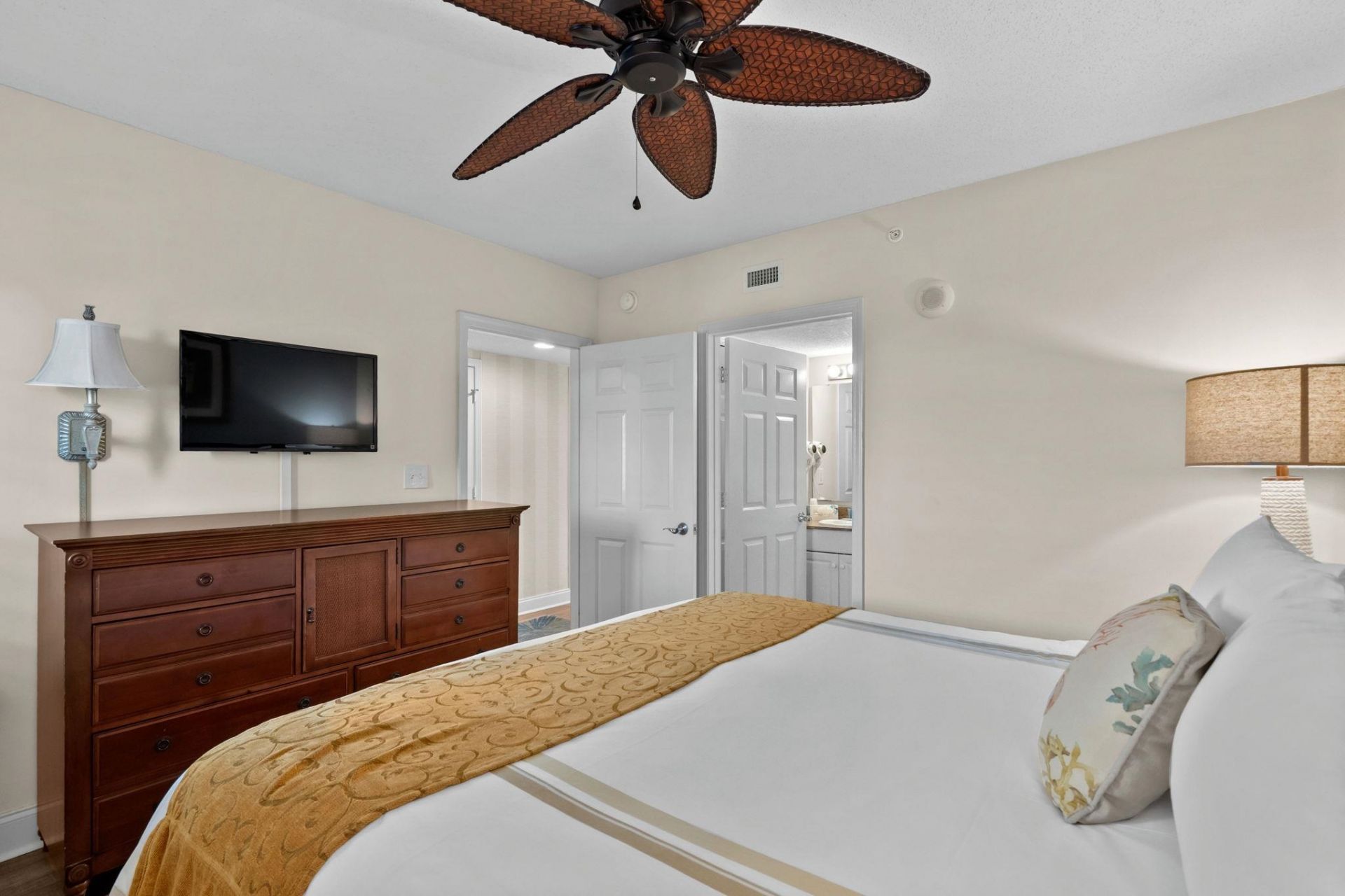 6000 N Ocean Blvd. Photo 23