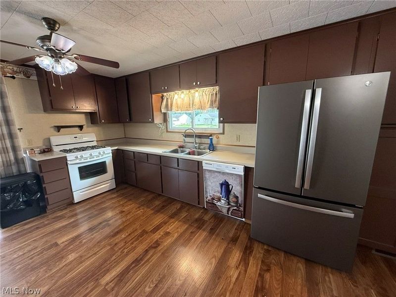 14095 Washington Avenue SW, Newcomerstown, OH 43832 Photo 11
