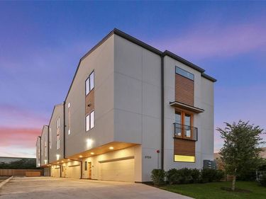 2723 Kimsey Drive, Unit 102, Dallas, TX 75235