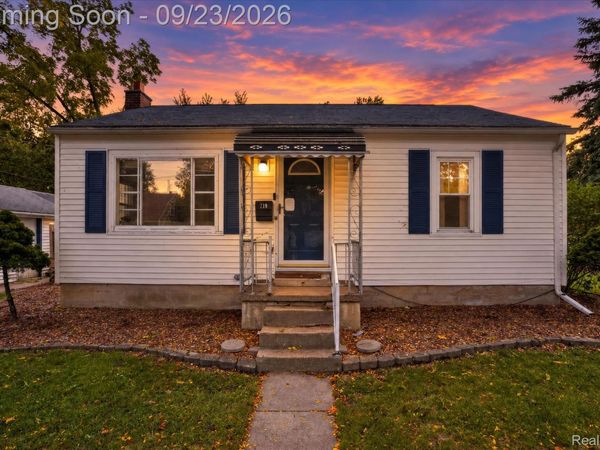 719 Poxson Avenue, Lansing, Mi 48910