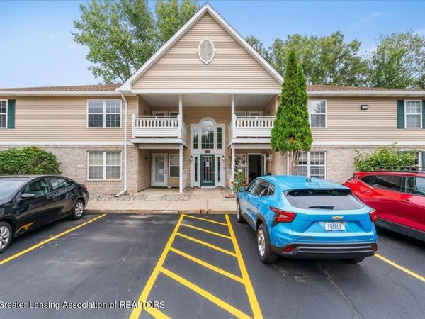 4460 Cricket Ridge Drive, Holt, MI 48842