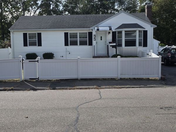 55 Rindone Street, Holbrook, MA 02343