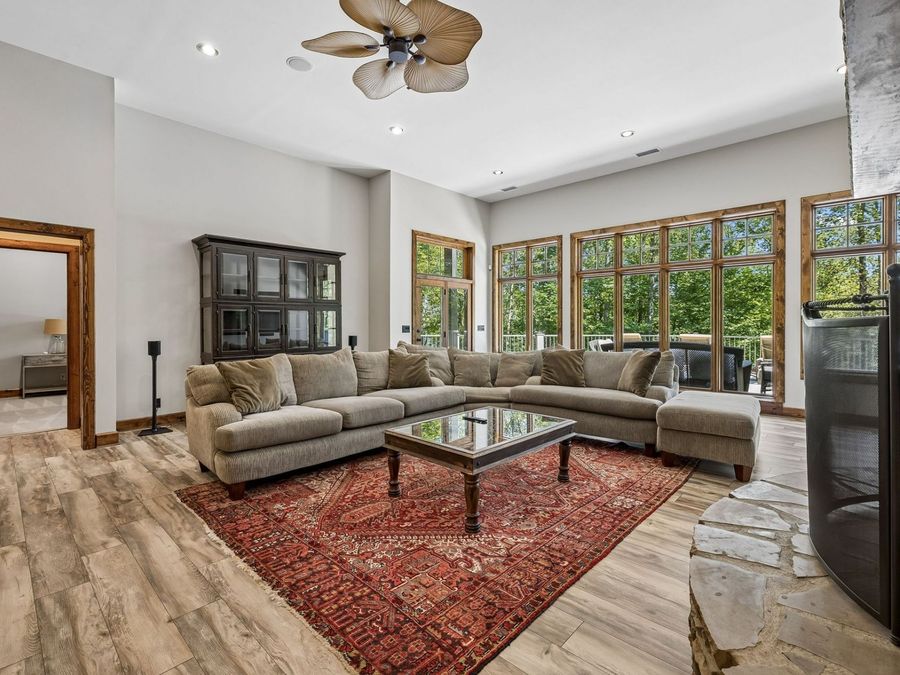 Property Image 50