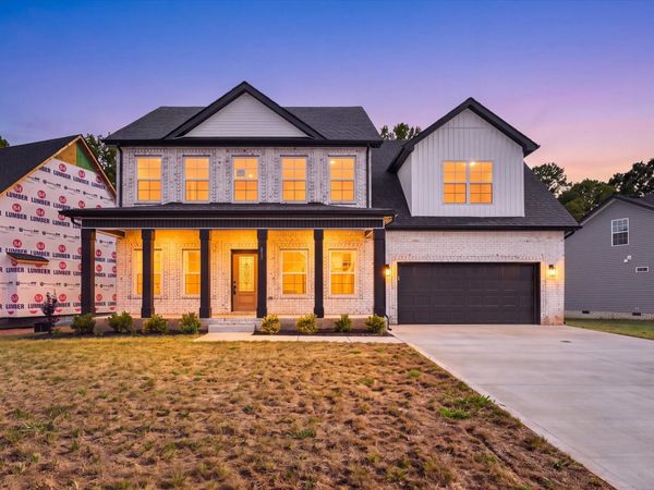 853 Burley Barn Rd, Clarksville, TN 37042