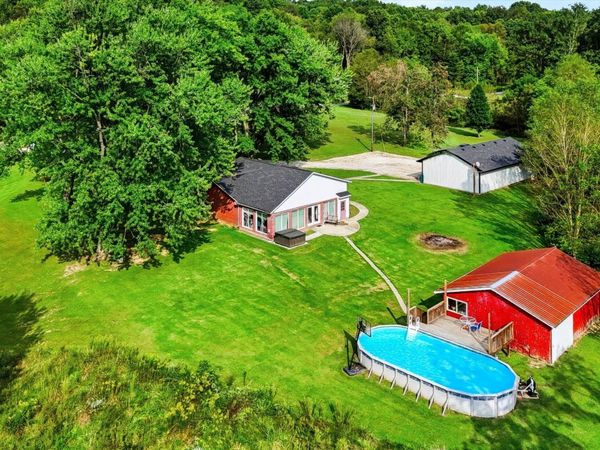 2261 Hinson Road , Martinsville, IN 46151