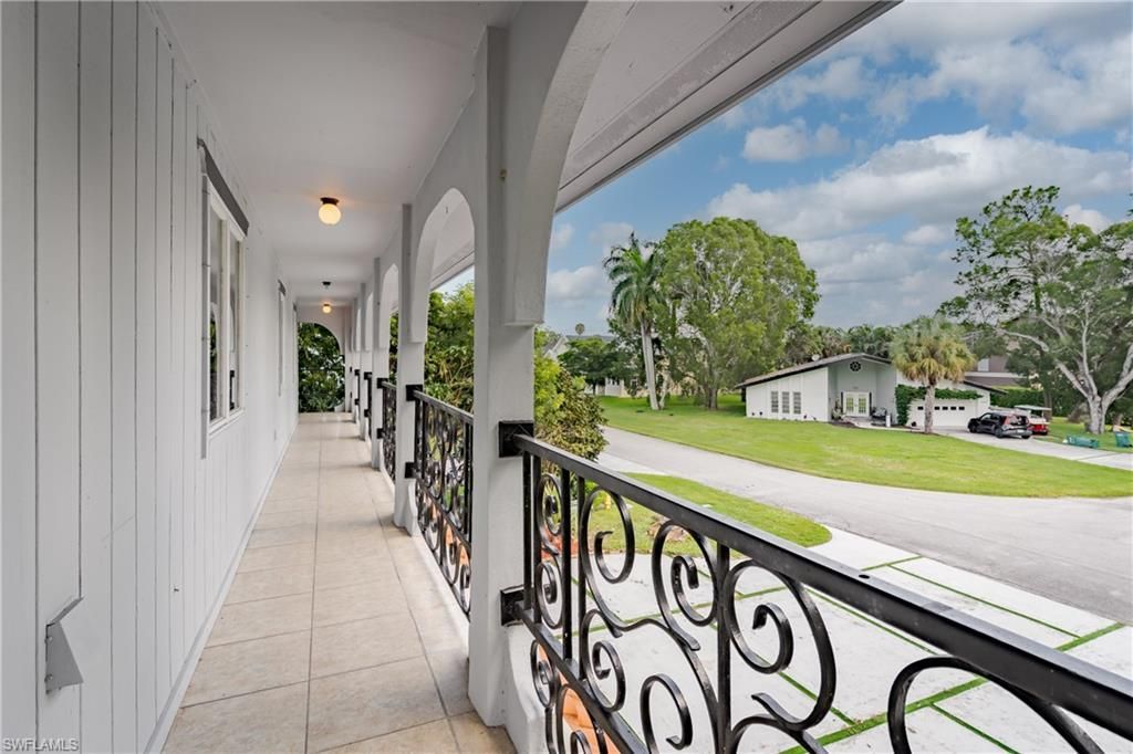 4045 Skyway Dr, Naples, FL 34112 Photo