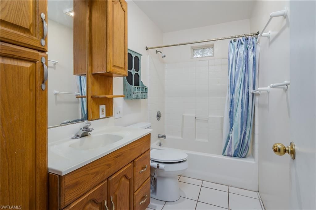 4045 Skyway Dr, Naples, FL 34112 Photo