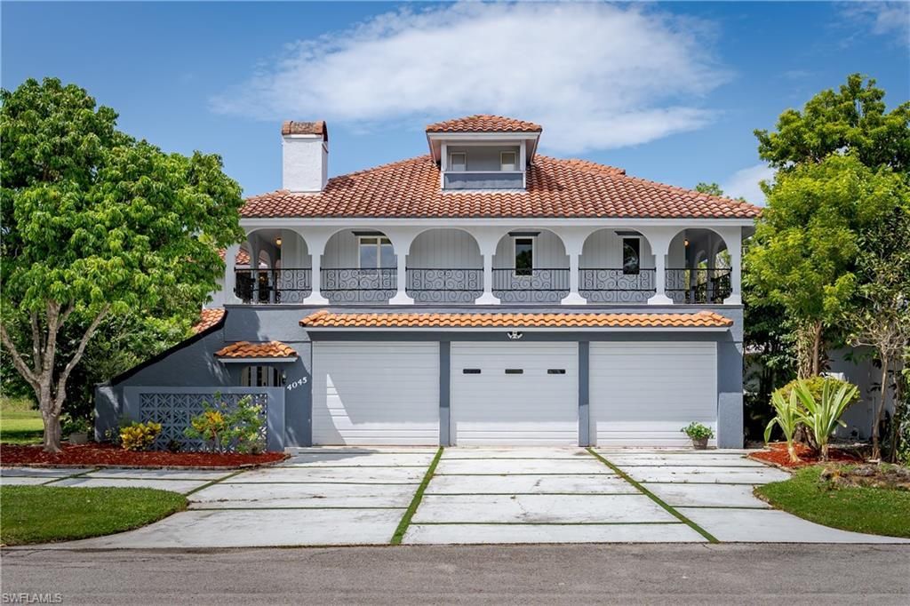 4045 Skyway Dr, Naples, FL 34112 Photo