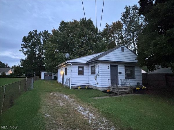 389 Button Avenue , Painesville, OH 44077