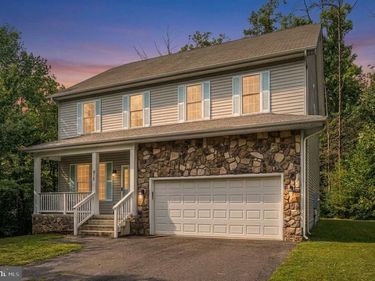 616 LAKEVIEW PARKWAY , LOCUST GROVE, VA 22508