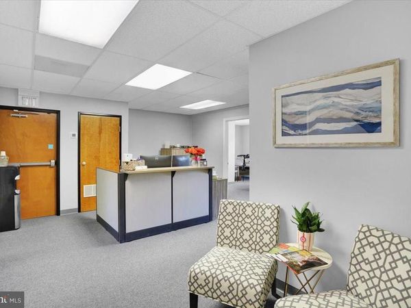 2137 EMBASSY DRIVE , Unit 208, LANCASTER, PA 17603