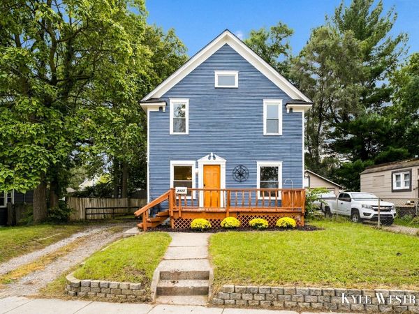 2928 Coit Avenue NE, Grand Rapids, MI 49505