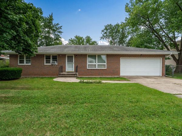 1726 Avon Court, Beloit, WI 53511