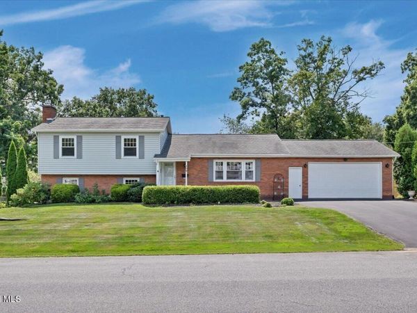109 Oakwood Drive, Glenville, NY 12302