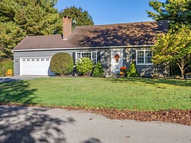122 Woodmancy Lane , Fayetteville, NY 13066