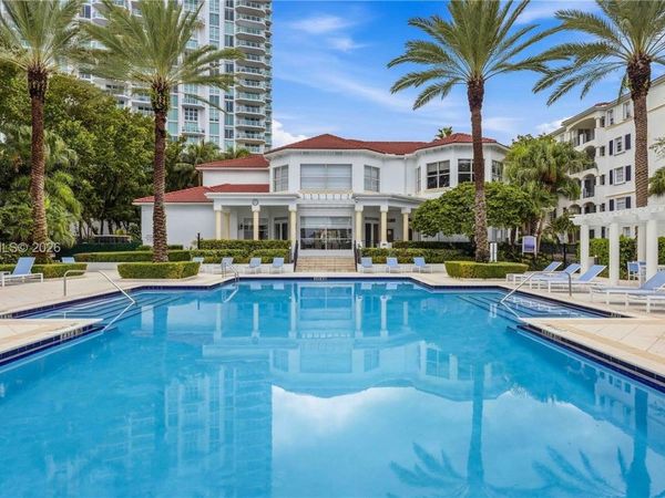 3255 NE 184th St , Unit 12219, Aventura, FL 33160