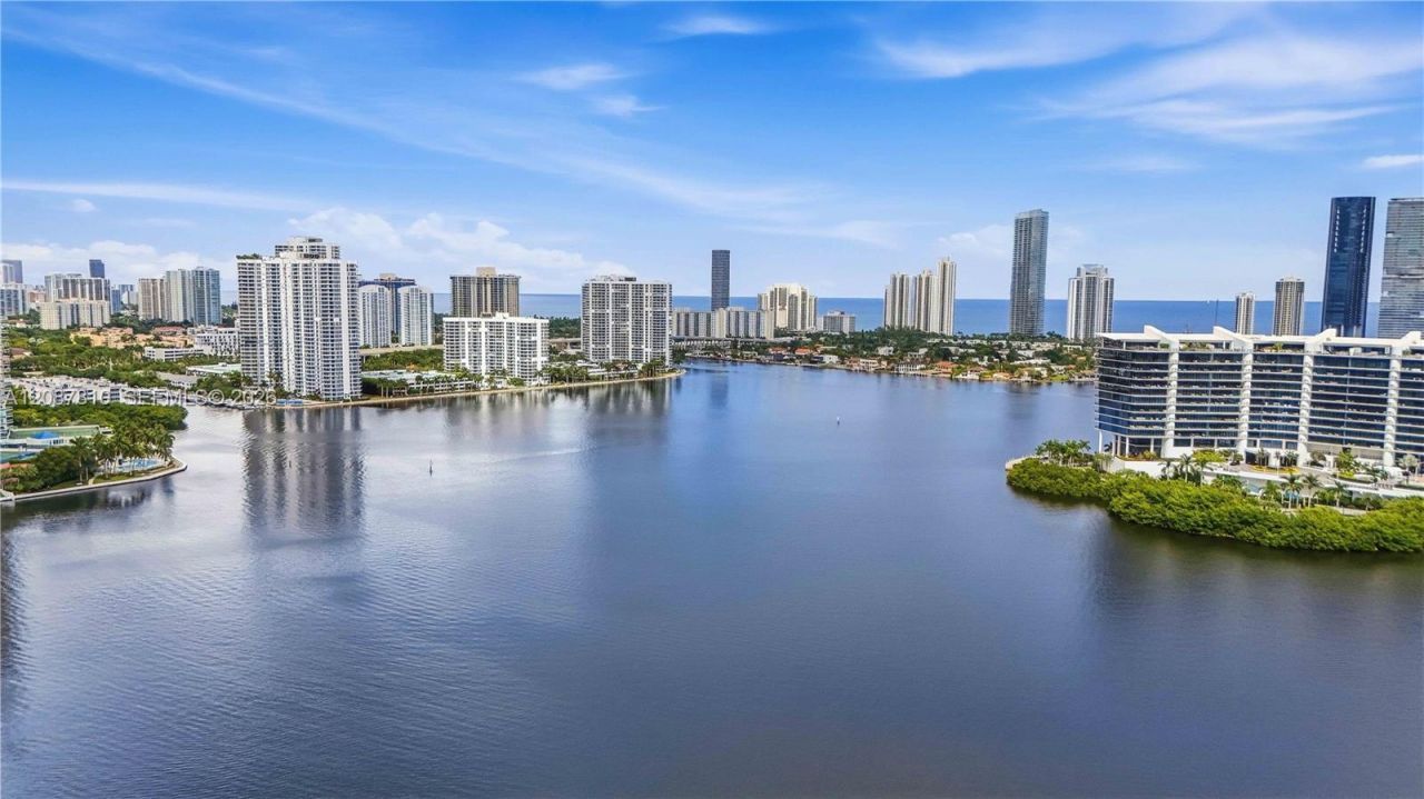 3255 NE 184th St , Unit 12219, Aventura, FL 33160 Photo