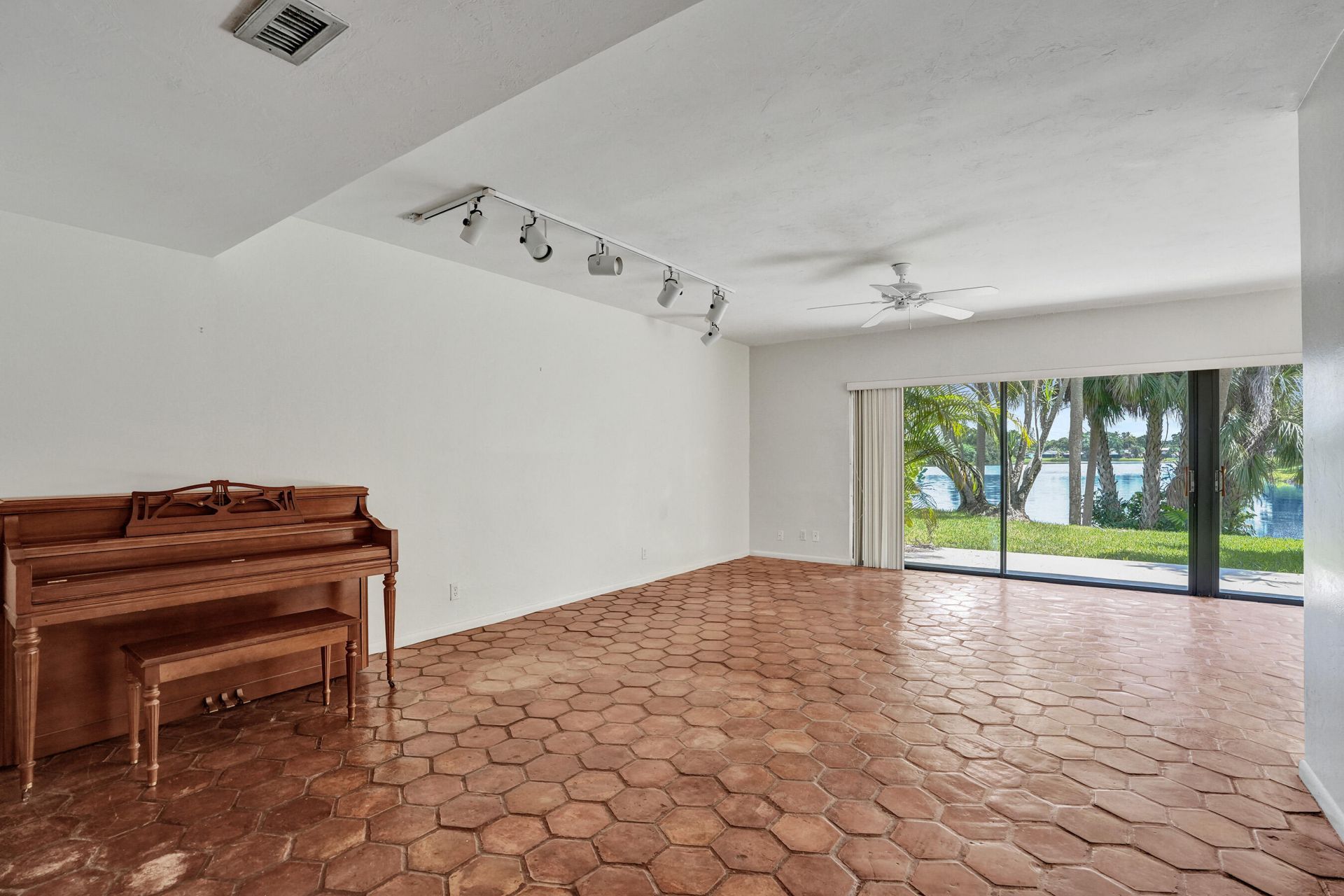 3410 Heather Terrace, Unit 3, Lauderhill, FL 33319 Photo