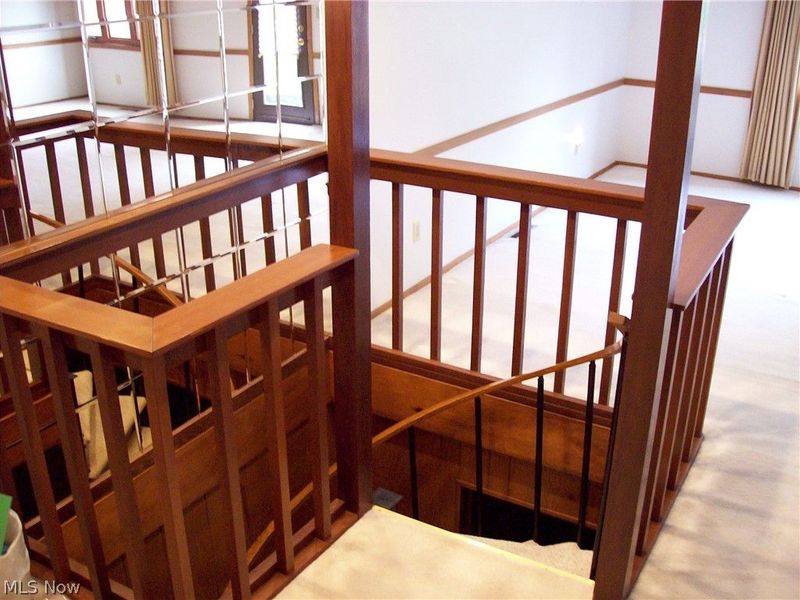 32665 Willow Brook Lane, North Ridgeville, OH 44039 Photo 4