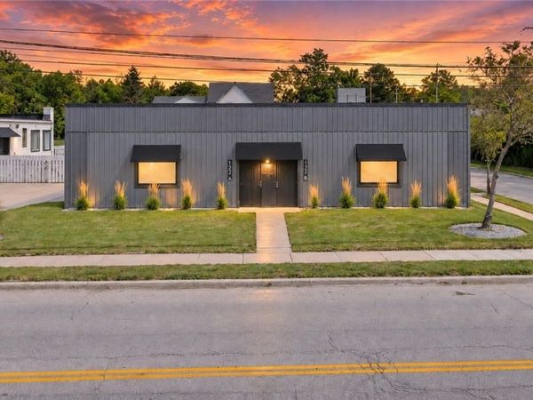 1537 Chardon Road , Euclid, OH 44117